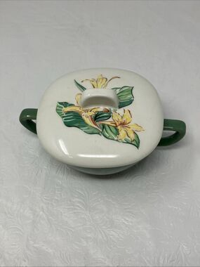Taylor Smith Taylor Conversation DAYLILY  Covered Sugar Bowl w/Lid Day Lily